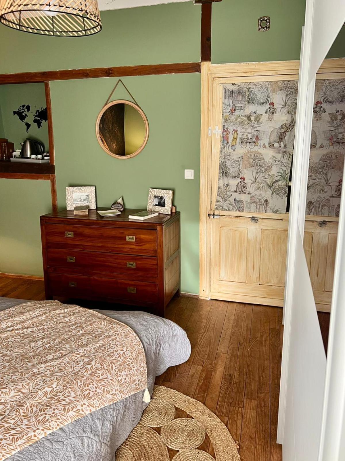 Homestay Symphony Du Vivant