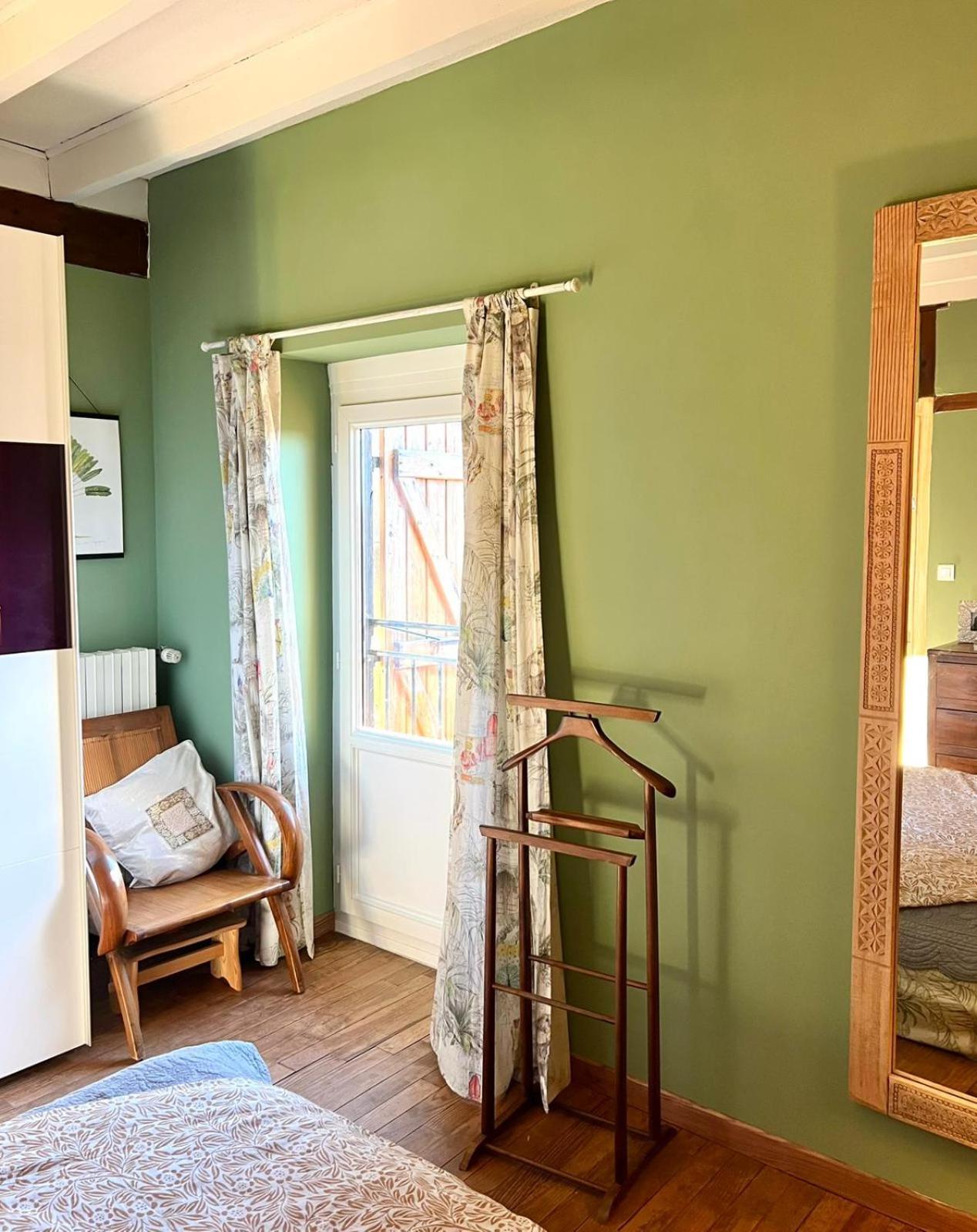 Homestay Symphony Du Vivant